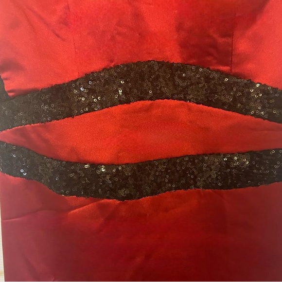 Red Satin Gown - Picture 4 of 6